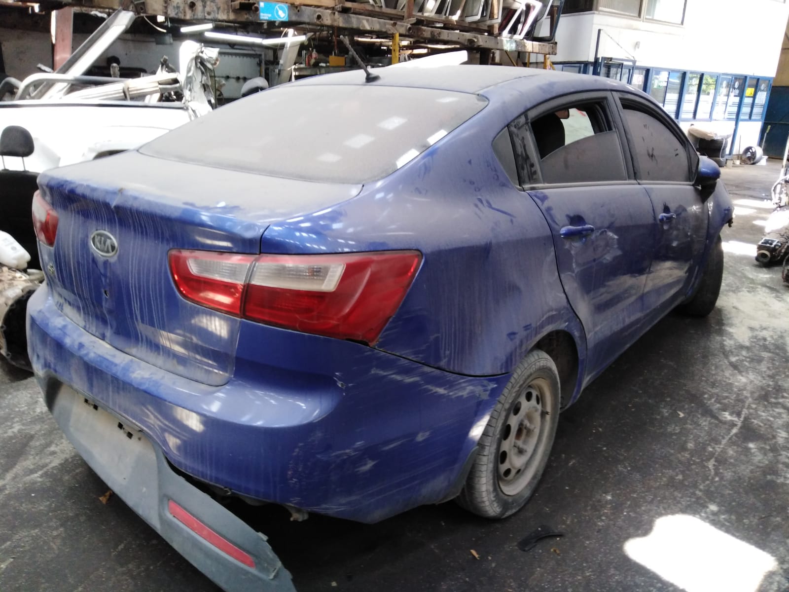 Riel inyección Kia RIO  USADO
